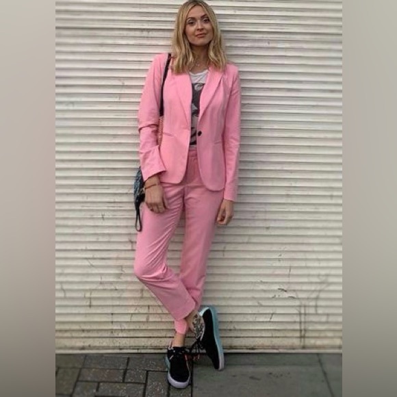 ZARA Pink Suit Set - Picture 6 of 7
